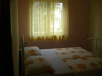 Lejlighed Gemuetliches Appartement In Umag Mit Garten